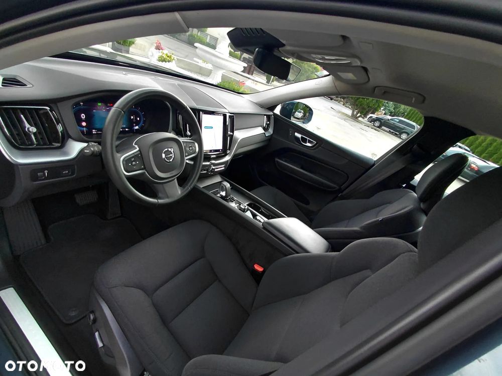 Volvo XC 60 B4 D AWD Geartronic Momentum - 18