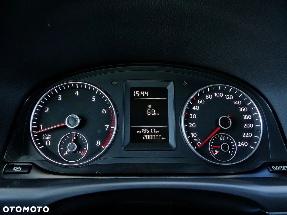 Volkswagen Touran 1.4 TSI Comfortline - 29