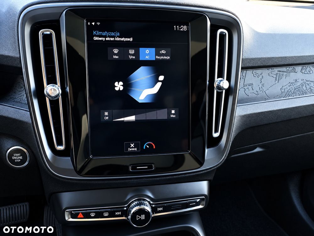 Volvo XC 40 D3 Momentum - 27