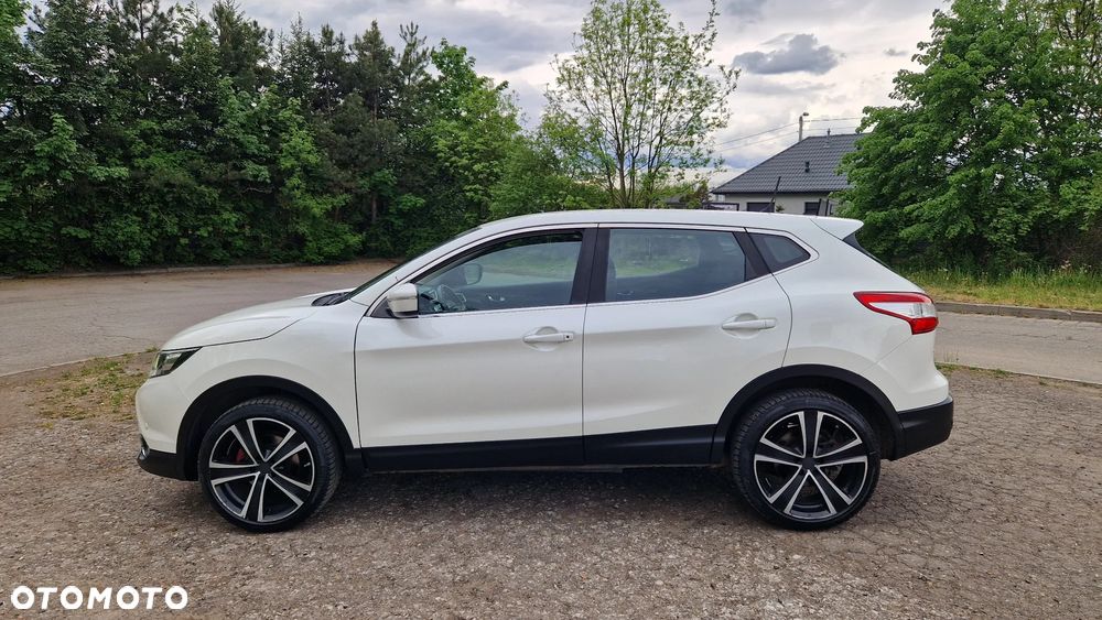 Nissan Qashqai 1.5 dCi DPF visia - 6
