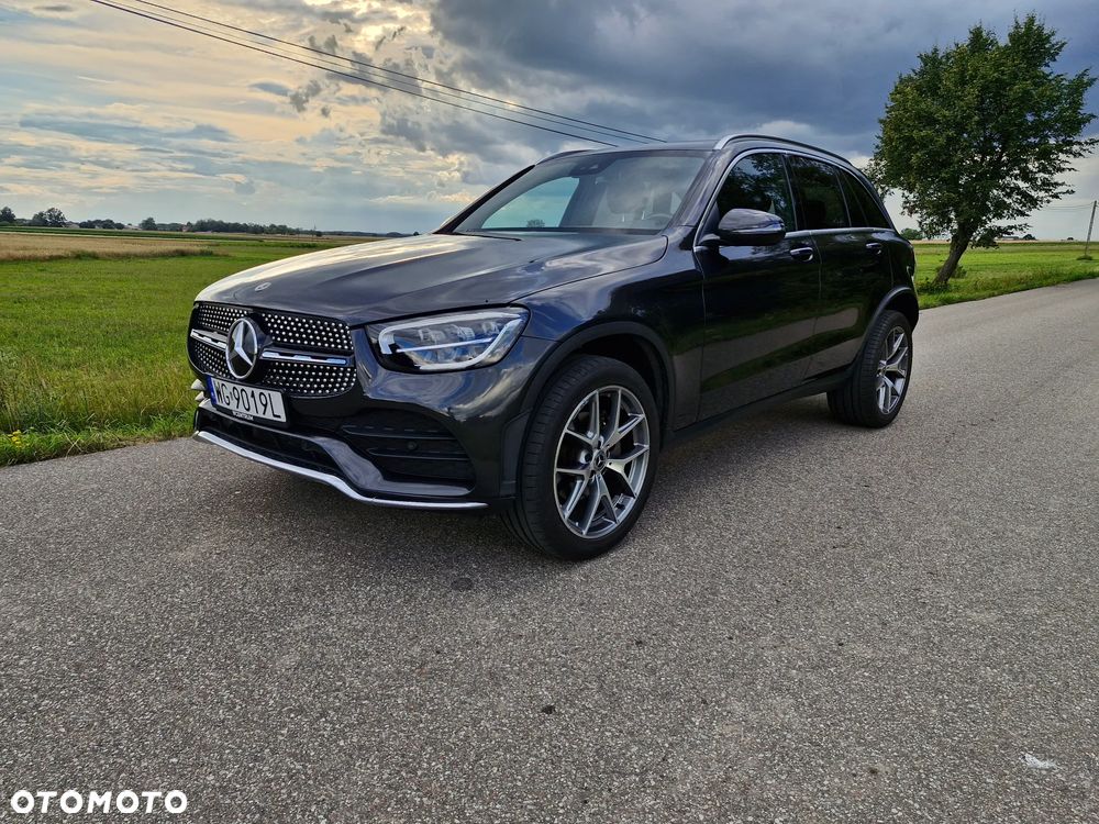 Mercedes-Benz GLC - 2