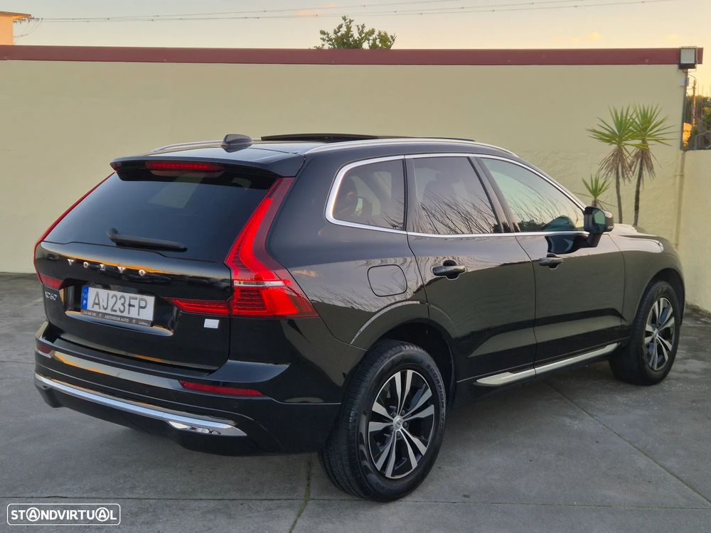 Volvo XC 60 2.0 T6 PHEV Inscription AWD - 23