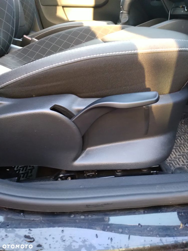 Skoda Fabia 1.0 TSI Ambition Plus - 7