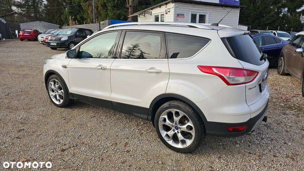 Ford Escape 2.0 EcoBoost FWD Titanium - 29