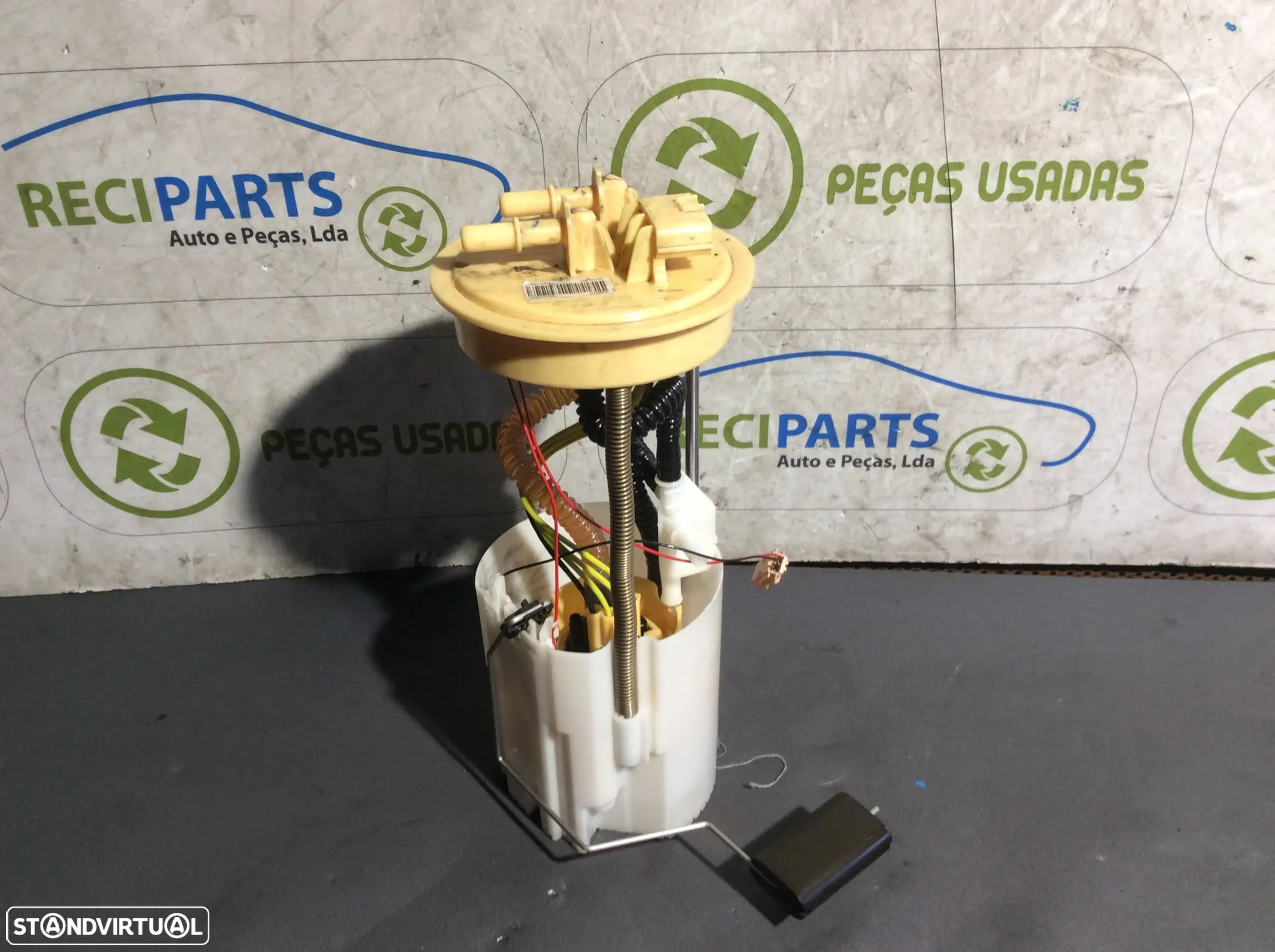 Bomba Boia deposito Nissan Qashqai - 2