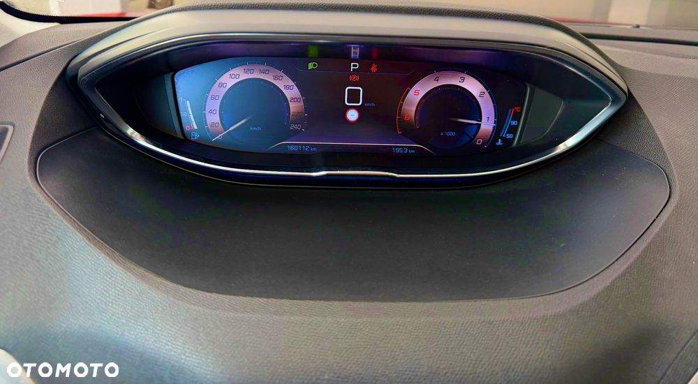 Peugeot 5008 BlueHDI 130 EAT8 Active Pack - 11