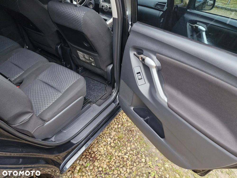 Toyota Verso 1.8 7-Sitzer Skyview Edition - 24