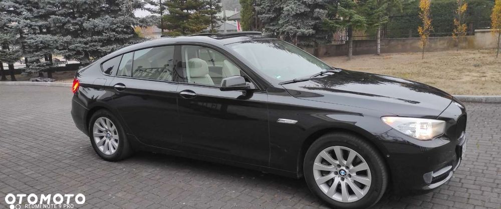 BMW 5GT - 13