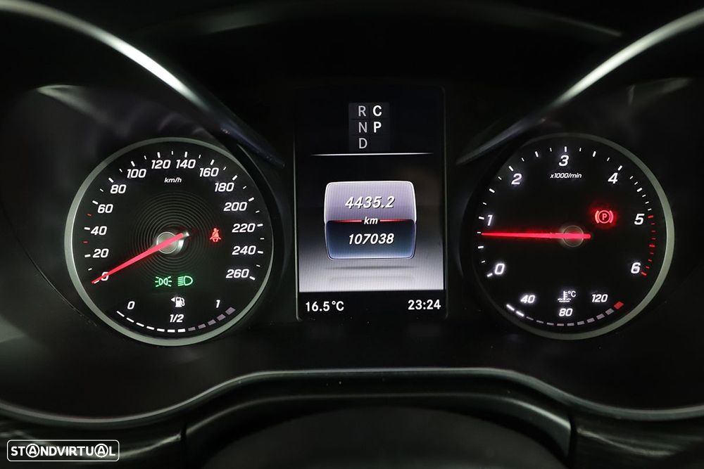 Mercedes-Benz V 250 d Longo Avantgarde - 16