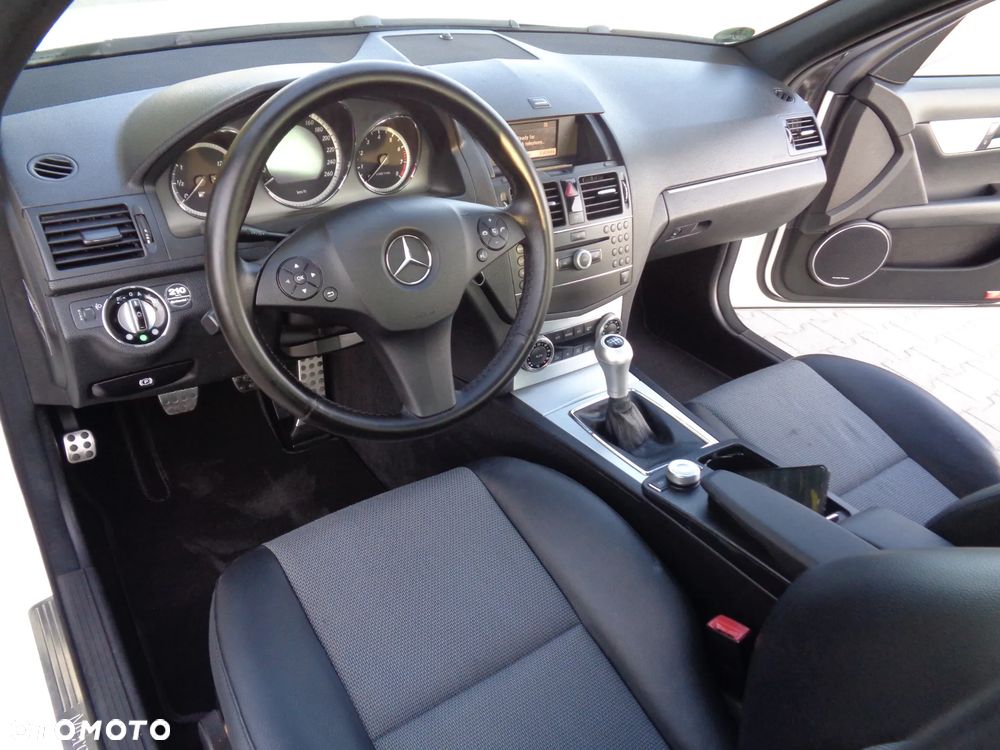 Mercedes-Benz Klasa C 180 Kompressor Avantgarde - 10