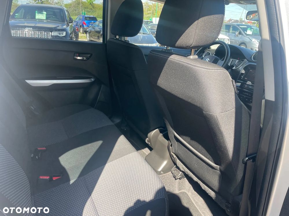 Suzuki Vitara 1.6 DDiS (4x2) Comfort - 10