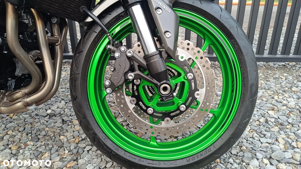 Kawasaki Z 900 - 14