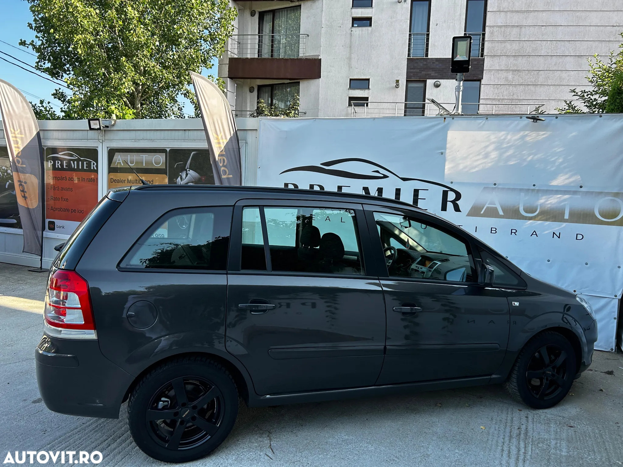 Opel Zafira 1.8 ECOTEC Enjoy - 10