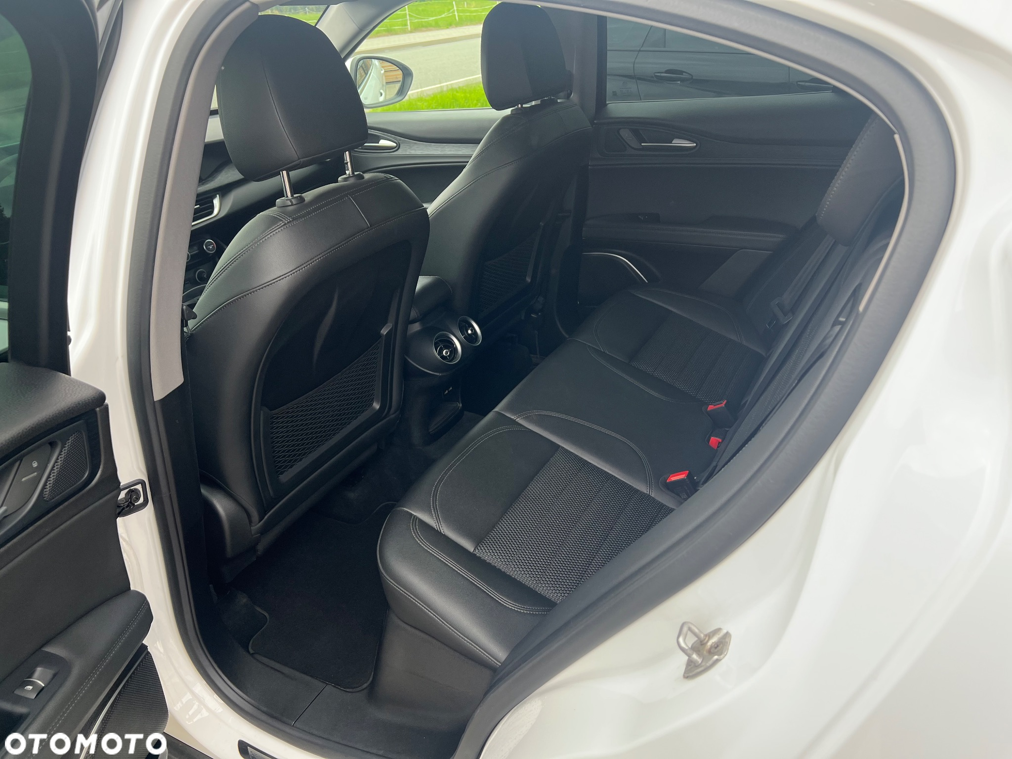 Alfa Romeo Stelvio 2.2 Diesel 16V AT8 Q4 Lusso - 27