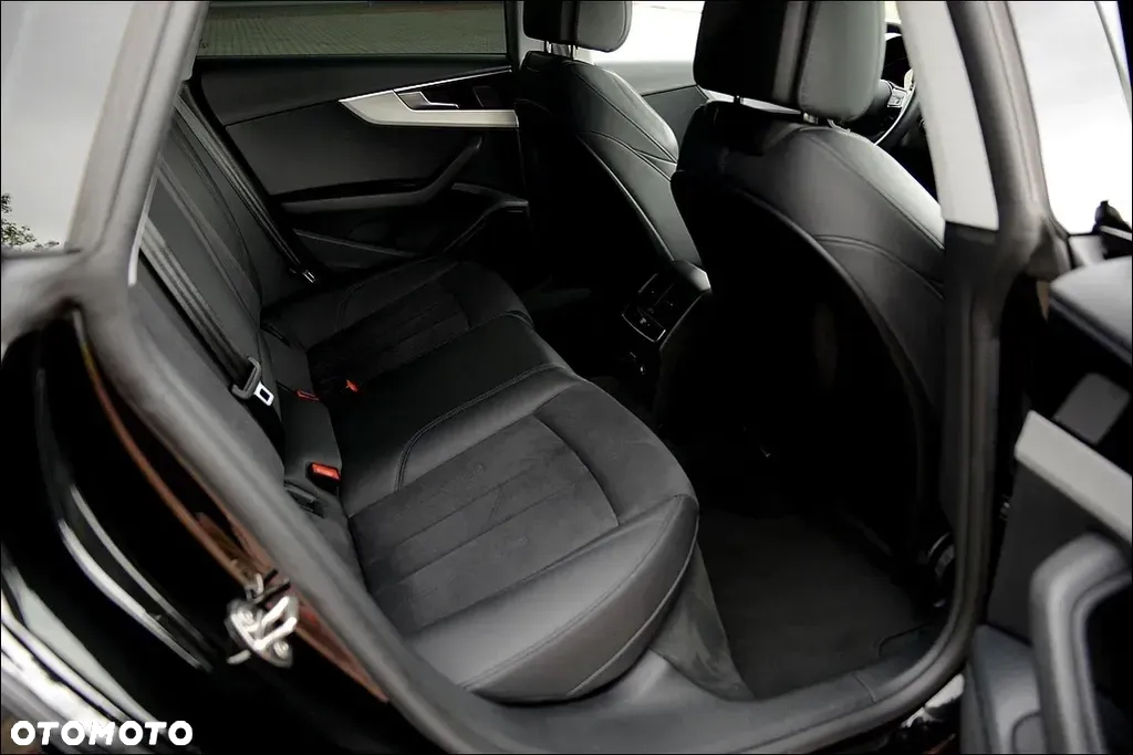 Audi A5 Sportback 35 TFSI S tronic S line - 24