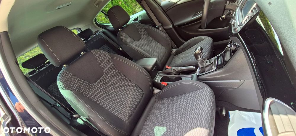 Opel Astra 1.4 Turbo Dynamic - 14
