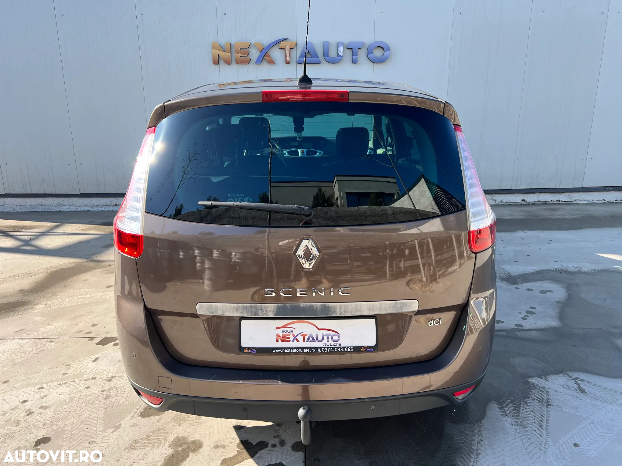 Renault Grand Scenic - 22