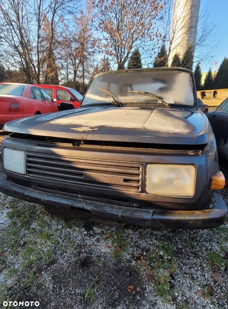 Części- Wartburg 353  Pojemność: 992  Rok:1988  Benzyna - 1