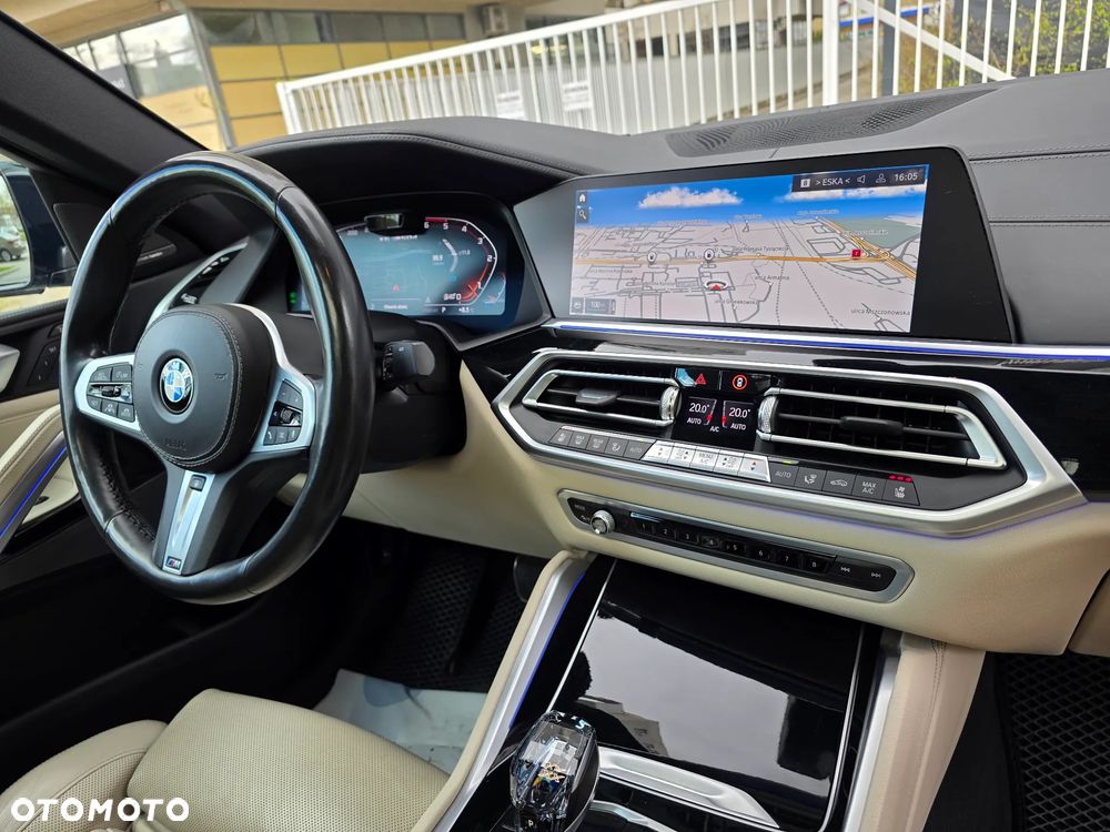 BMW X6M - 8