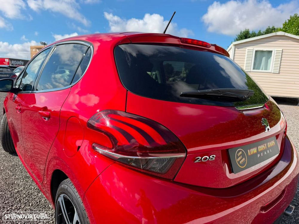 Peugeot 208 1.2 PureTech GT Line - 16