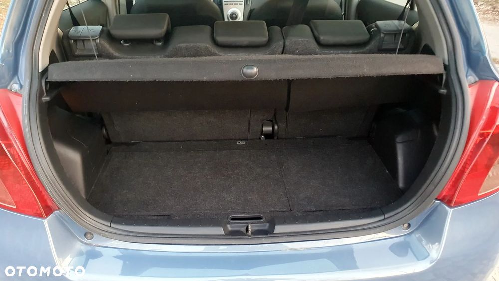 Toyota Yaris 1.3 Luna - 14