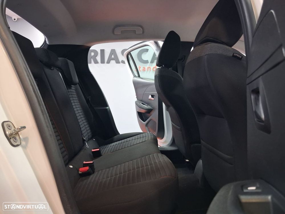 Peugeot 208 1.2 PureTech Active - 13