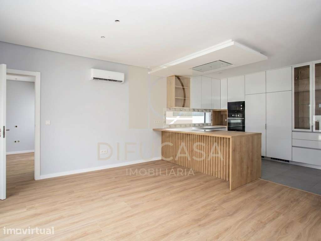 R360 Moradia T3 + Anexo no centro de Fernão Ferro_ - Grande imagem: 3/29