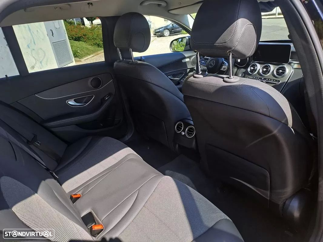 Mercedes-Benz C 300 de Avantgarde - 21