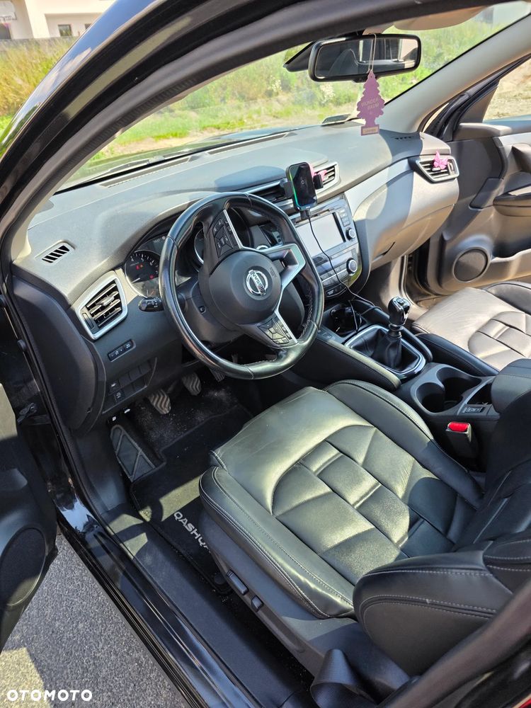 Nissan Qashqai 1.3 DIG-T Tekna - 13