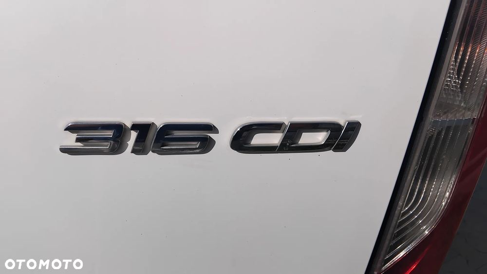 Mercedes-Benz SPRINTER - 31