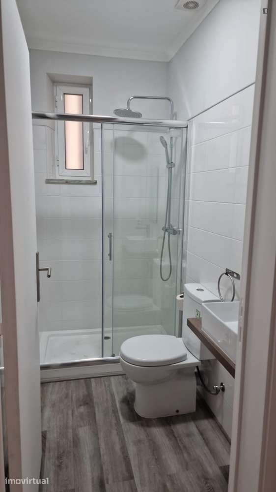 Apartamento com 2 quartos - localizado em Olaias Lisbon - Grande imagem: 4/8