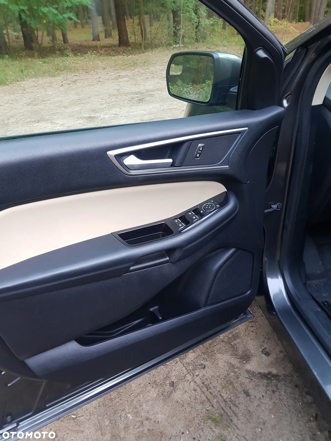 Ford Edge - 13