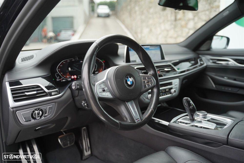 BMW 750 Ld xDrive Pack M Auto - 38