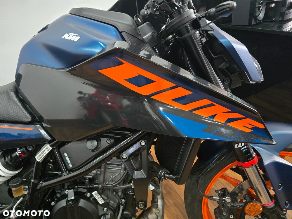 KTM Duke - 21