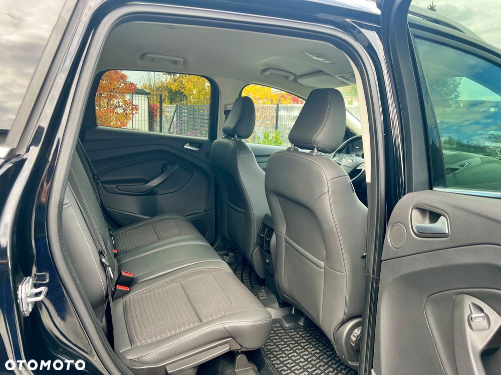 Ford Kuga 2.0 TDCi 4x4 Titanium - 19