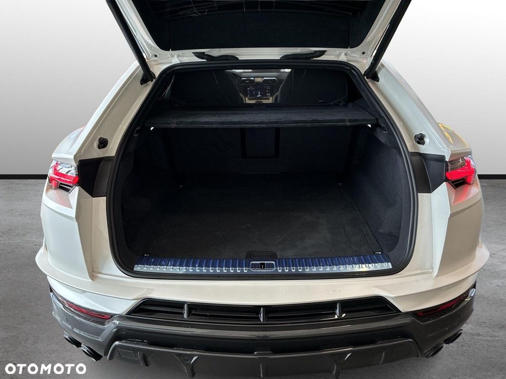Lamborghini Urus - 27