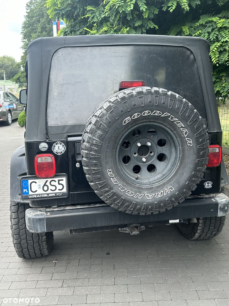 Jeep Wrangler 3.8 Sahara - 15