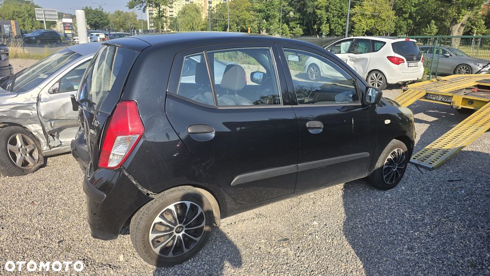 Hyundai i10 1.1 Comfort - 8