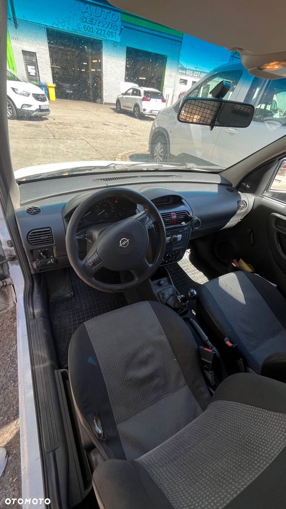 Opel Combo - 9