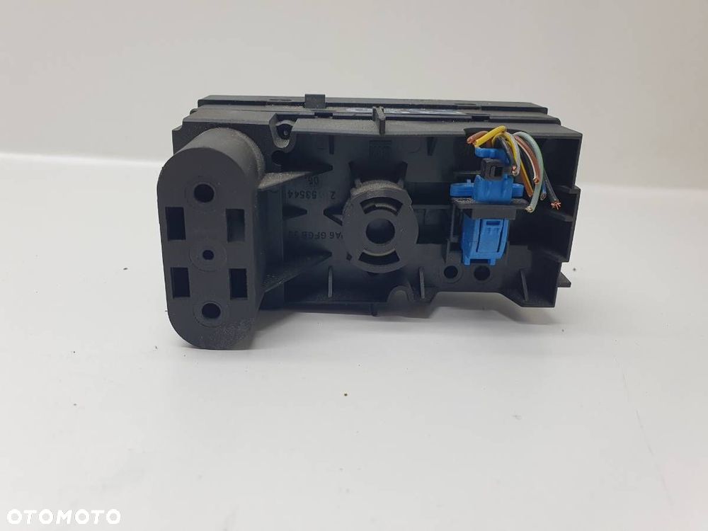 PRZEŁĄCZNIK ŚWIATEŁ 13177067 OPEL VECTRA C EUROPA - 3