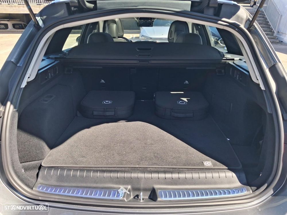 Mercedes-Benz C 300 de AMG Line - 14