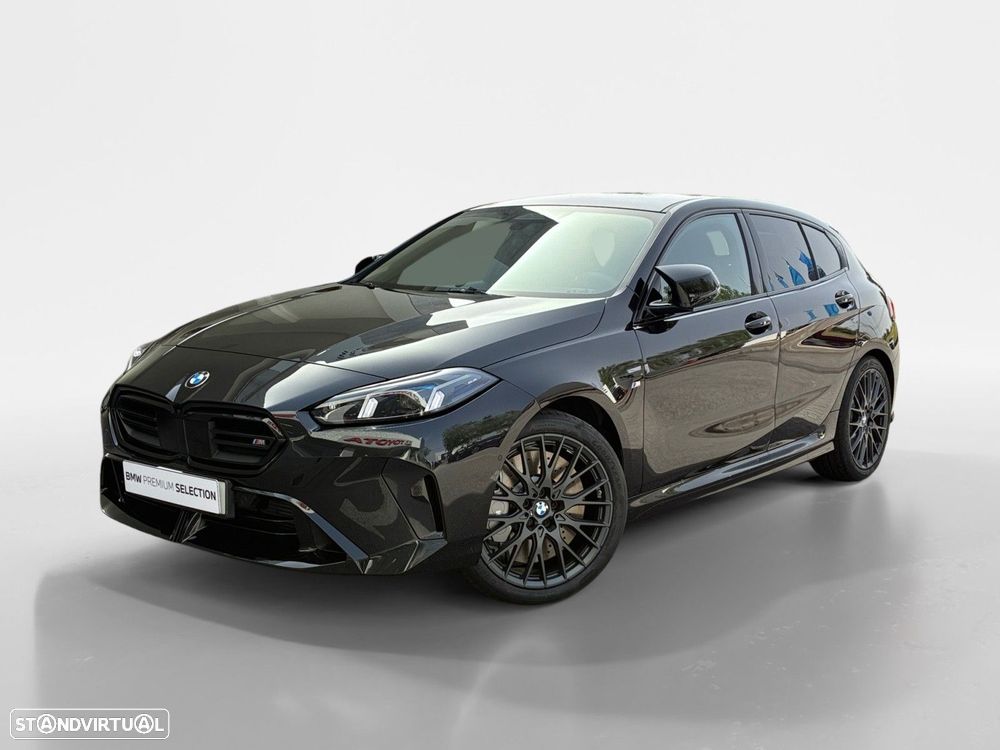 BMW M135i xDrive - 1
