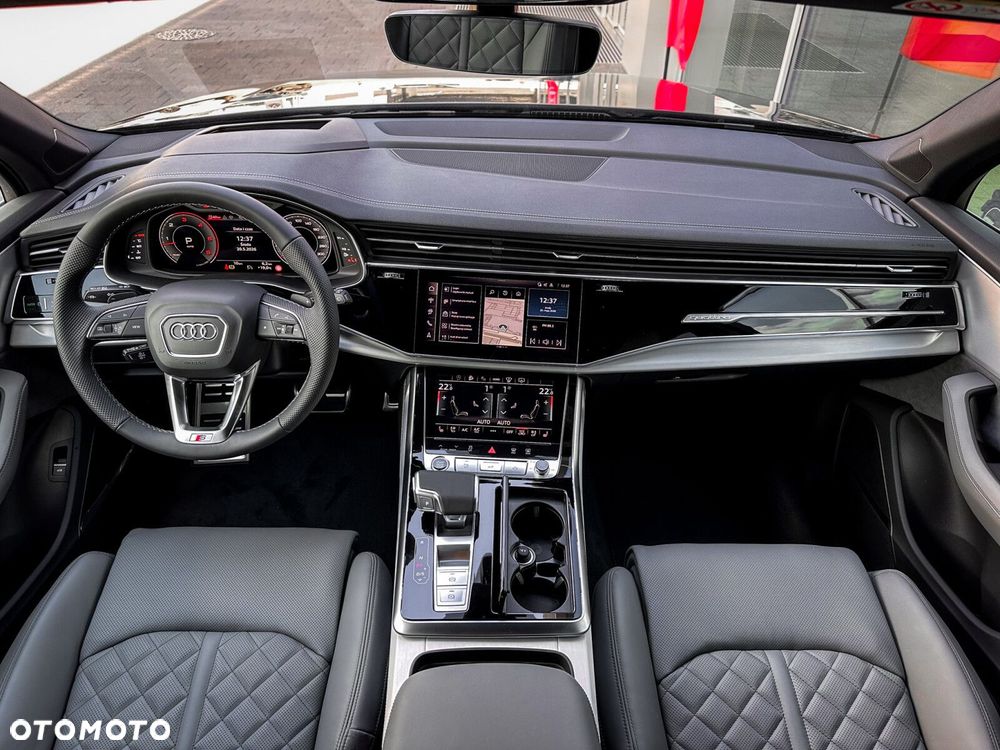 Audi Q7 - 24