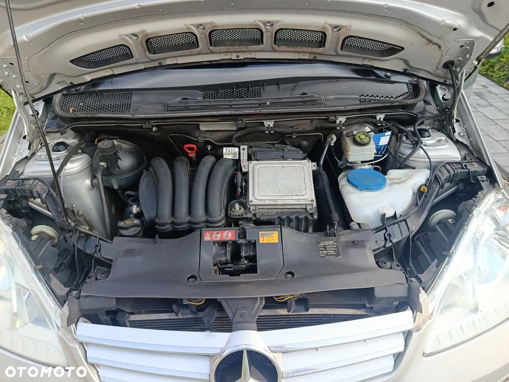 Mercedes-Benz Klasa A 150 Avantgarde Edition 10 - 19