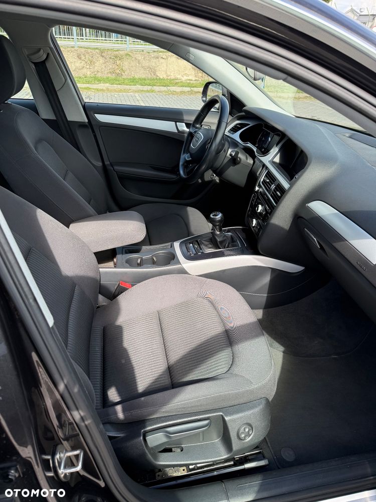 Audi A4 Limousine 2.0 TDI clean diesel - 13