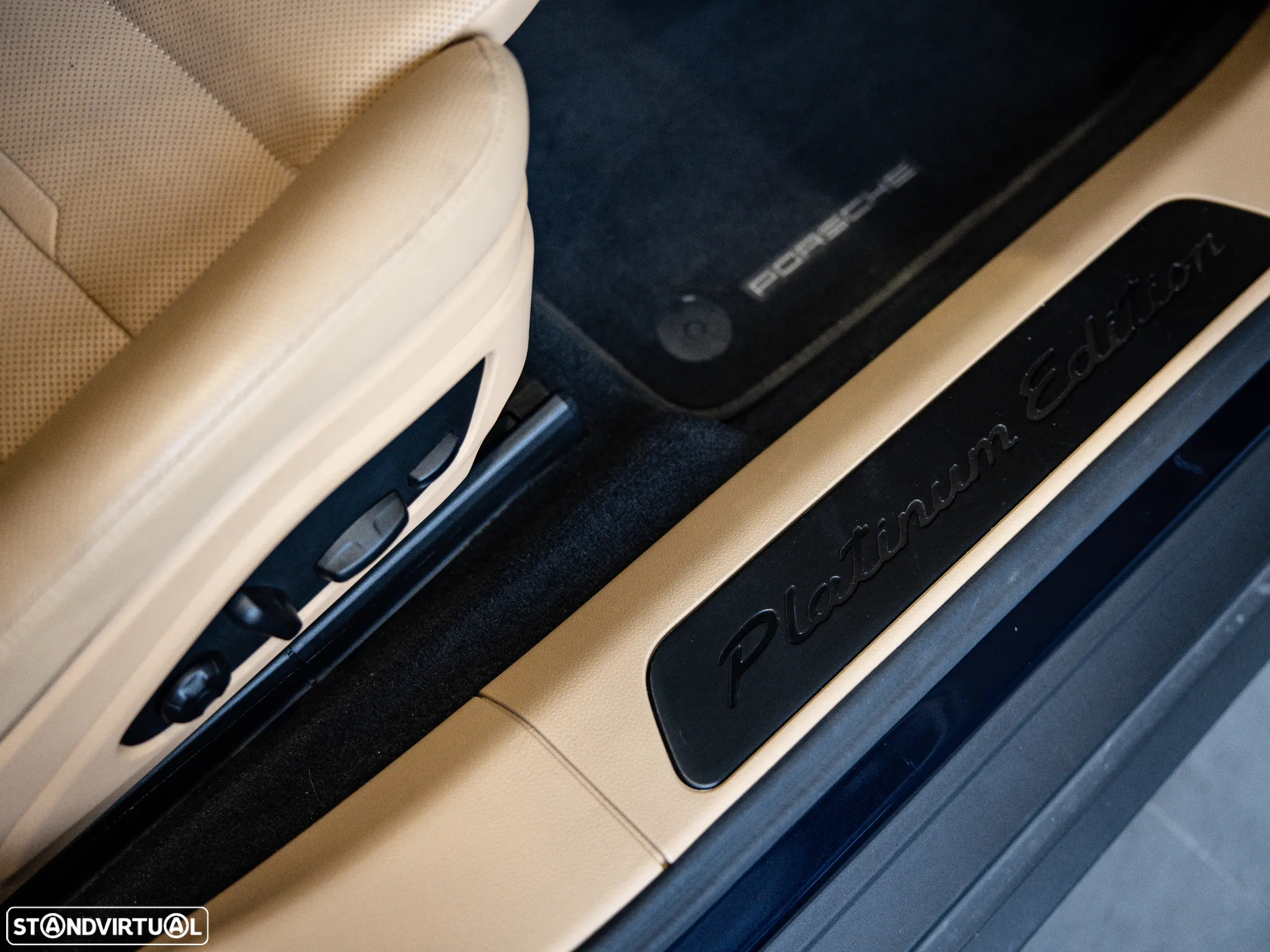 Porsche Panamera Sport Turismo 4 E-Hybrid Platinum Edition - 40
