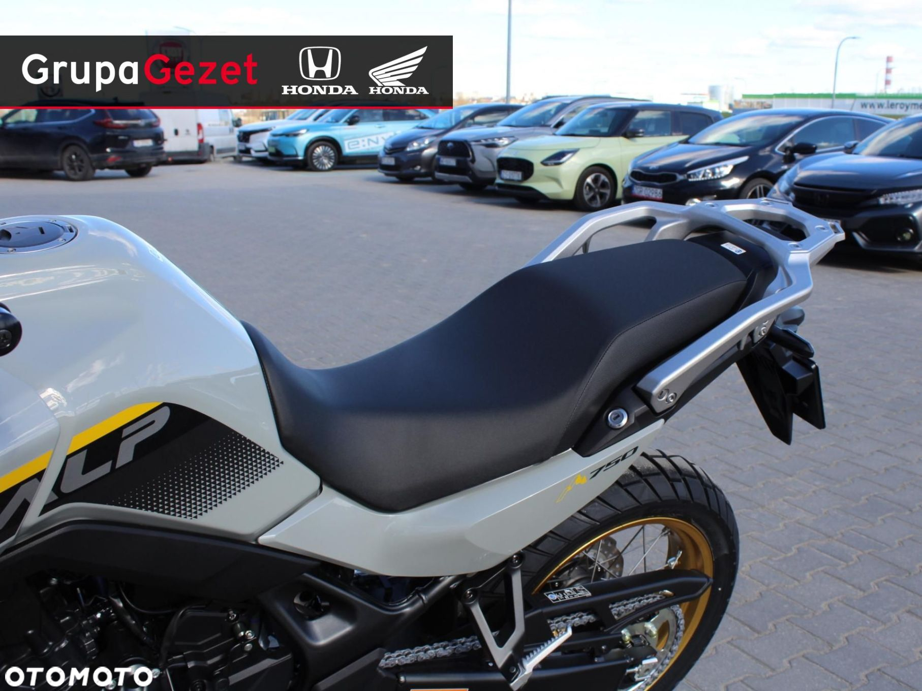 Honda XL - 8