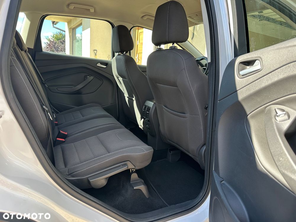 Ford Kuga 2.0 TDCi 4x2 Cool & Connect - 6