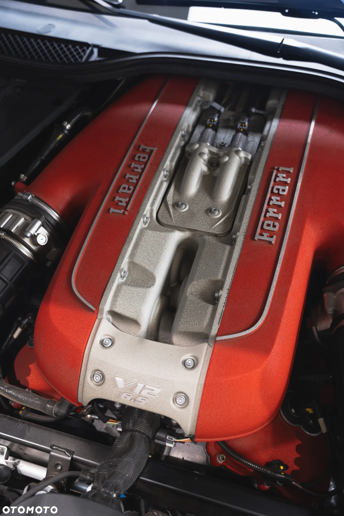 Ferrari 812 Superfast - 25