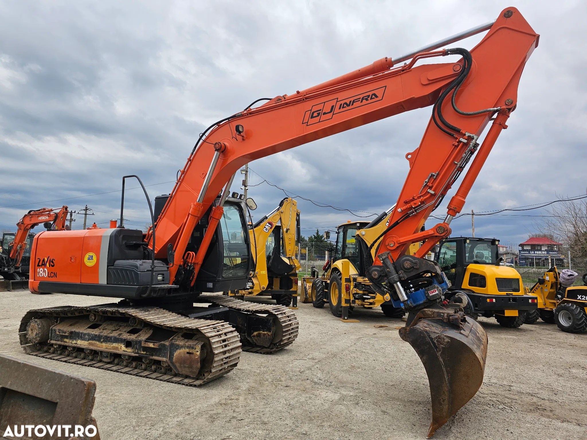 Hitachi ZX 180 LCN Rototilt , import recent , excavator pe senile compact - 5